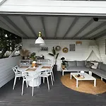Villa Breeze *